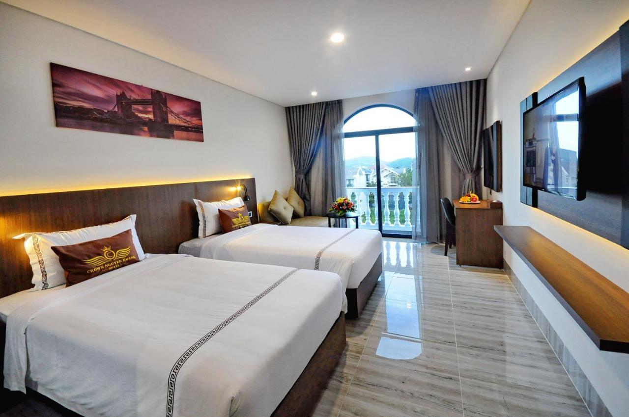 Crown Nguyen Hoang Hotel Nha Trang Exterior foto