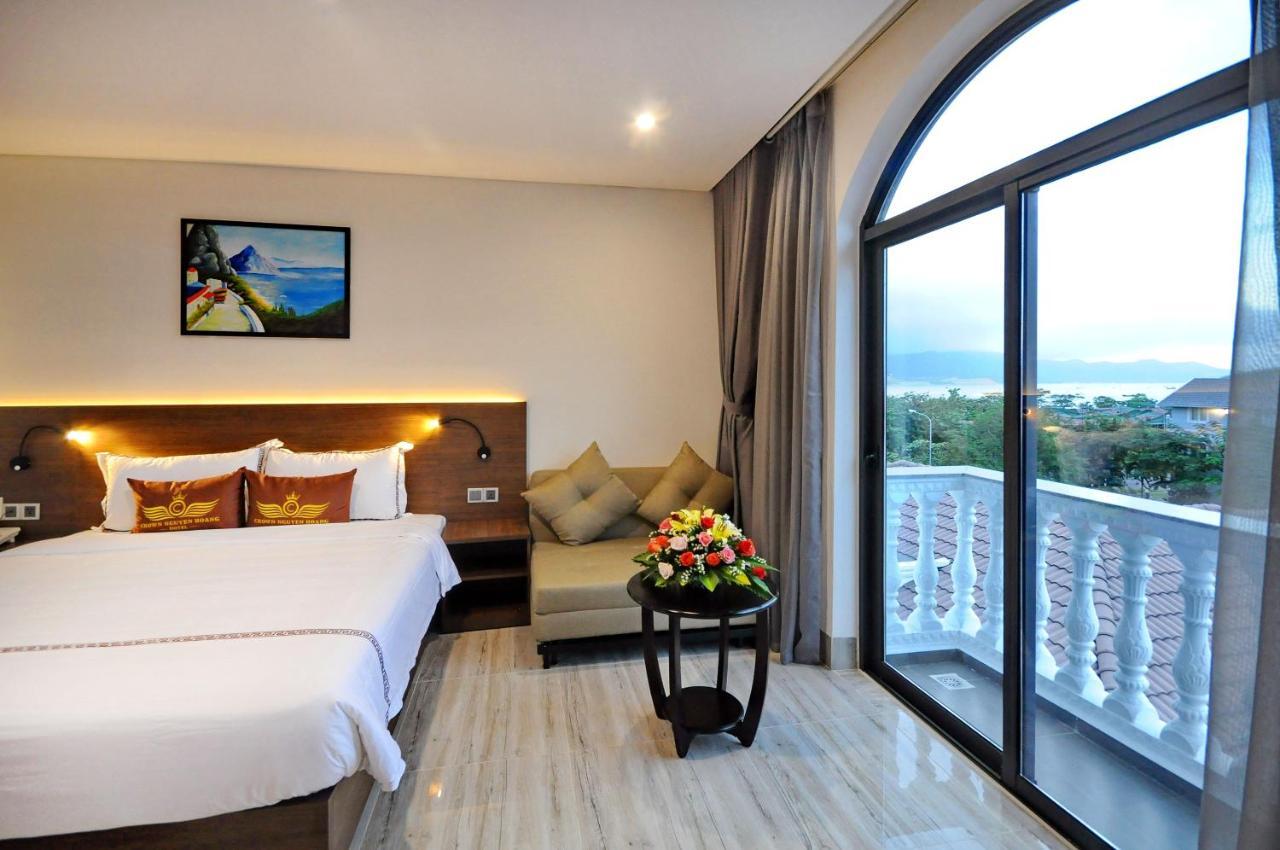 Crown Nguyen Hoang Hotel Nha Trang Exterior foto